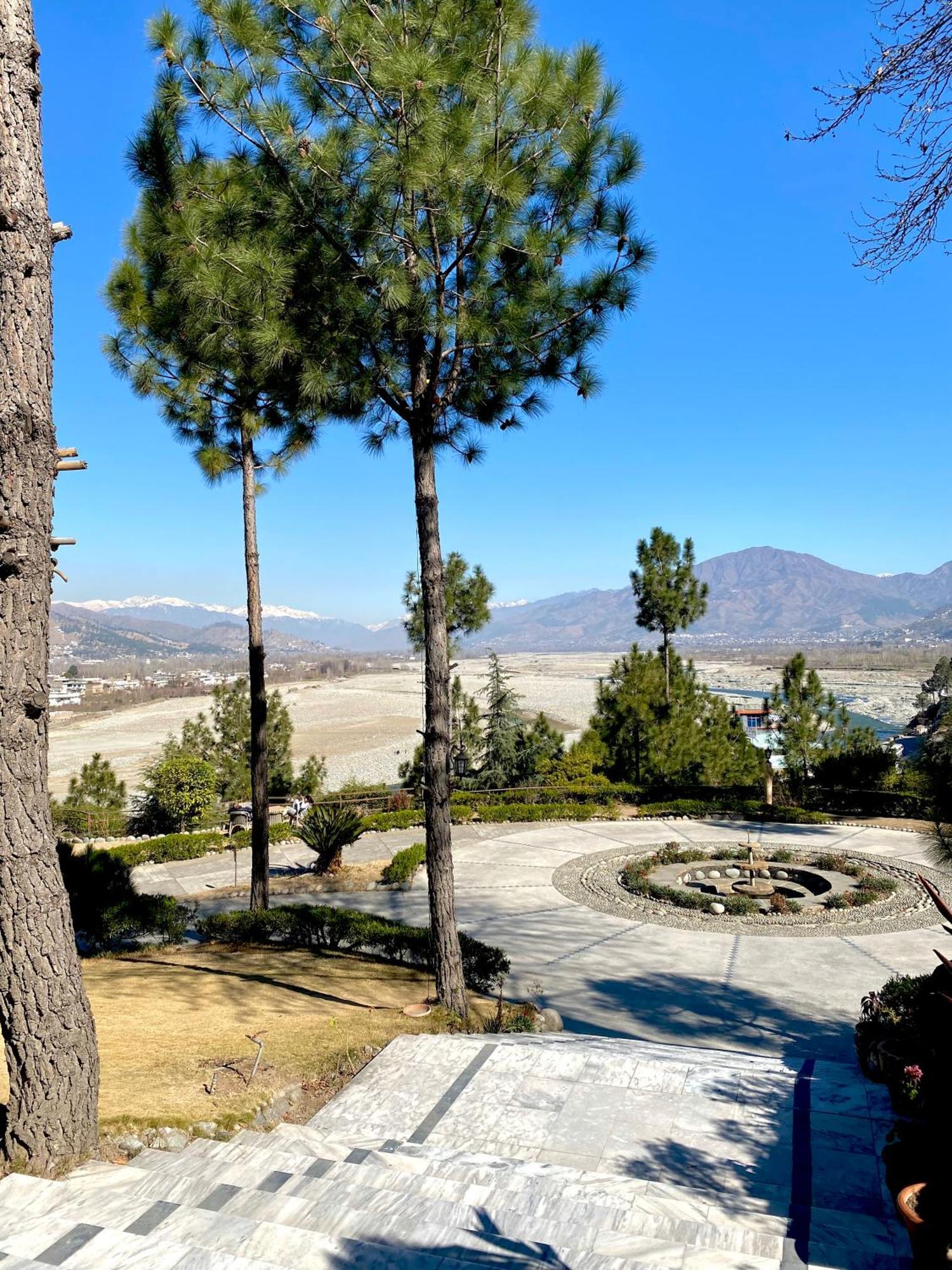 Rock City Resort Mingora Εξωτερικό φωτογραφία