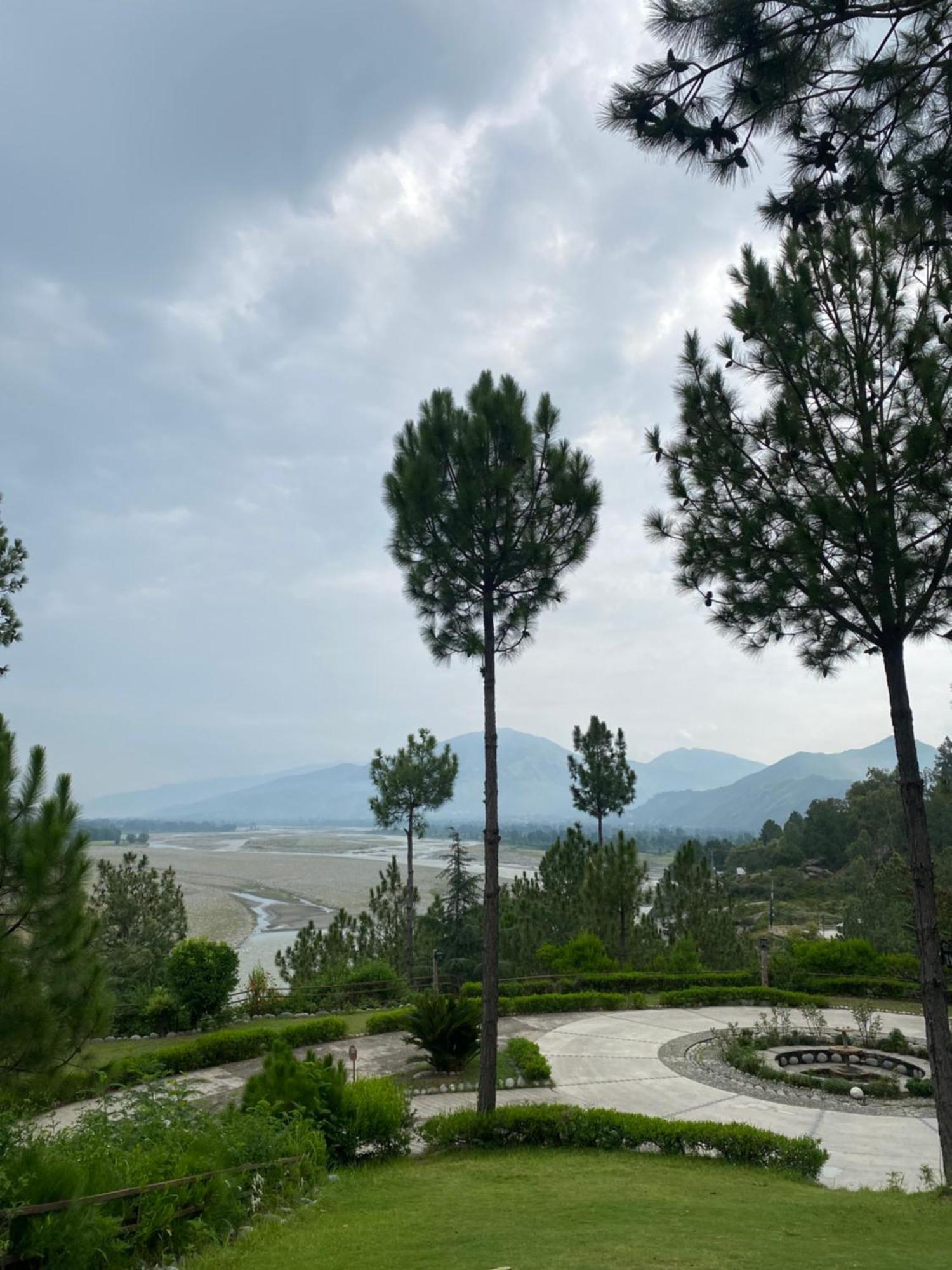 Rock City Resort Mingora Εξωτερικό φωτογραφία