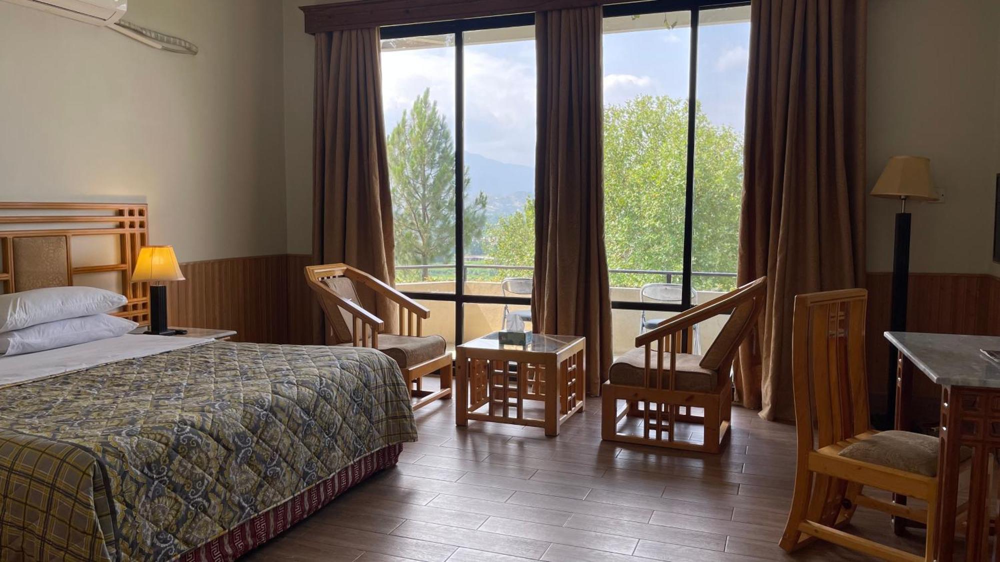 Rock City Resort Mingora Εξωτερικό φωτογραφία