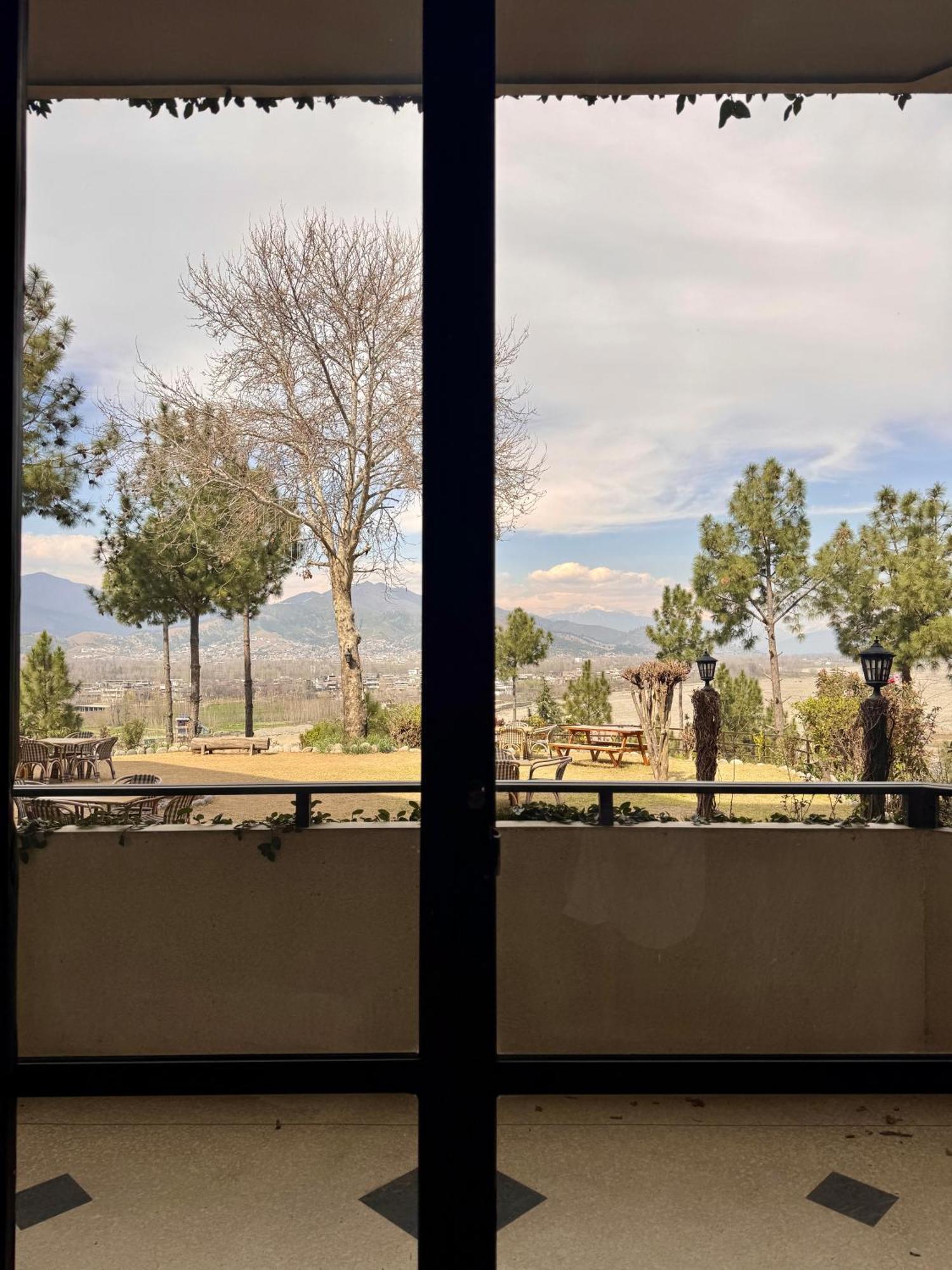 Rock City Resort Mingora Εξωτερικό φωτογραφία