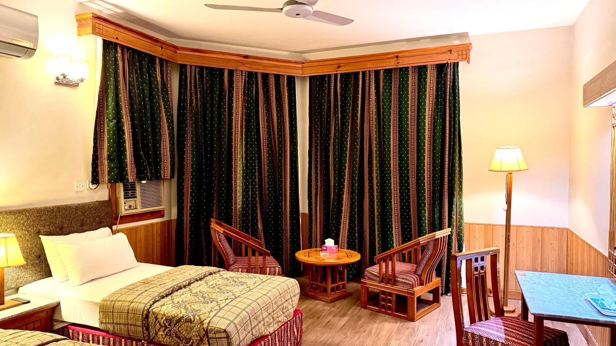 Rock City Resort Mingora Εξωτερικό φωτογραφία