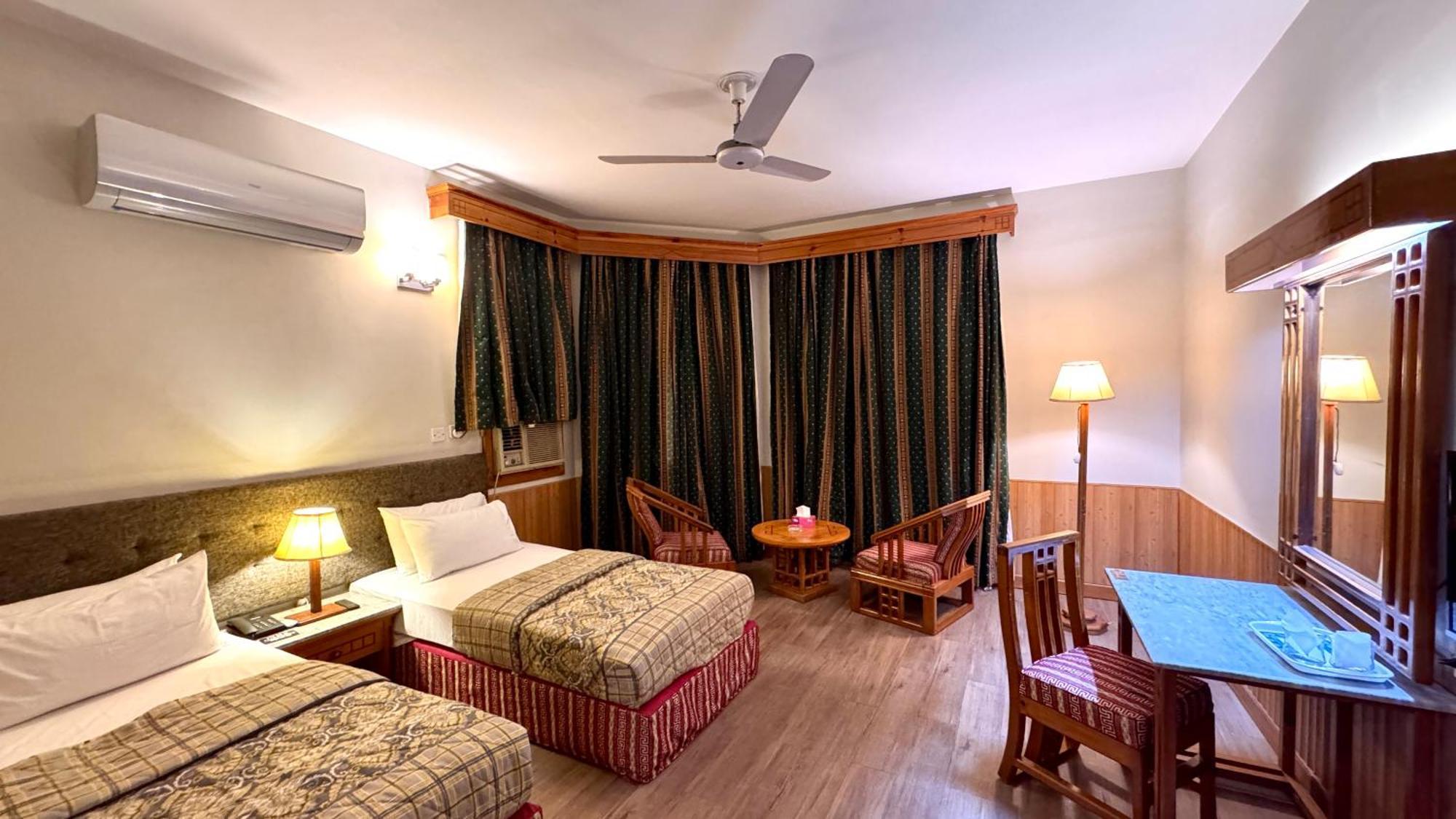 Rock City Resort Mingora Εξωτερικό φωτογραφία